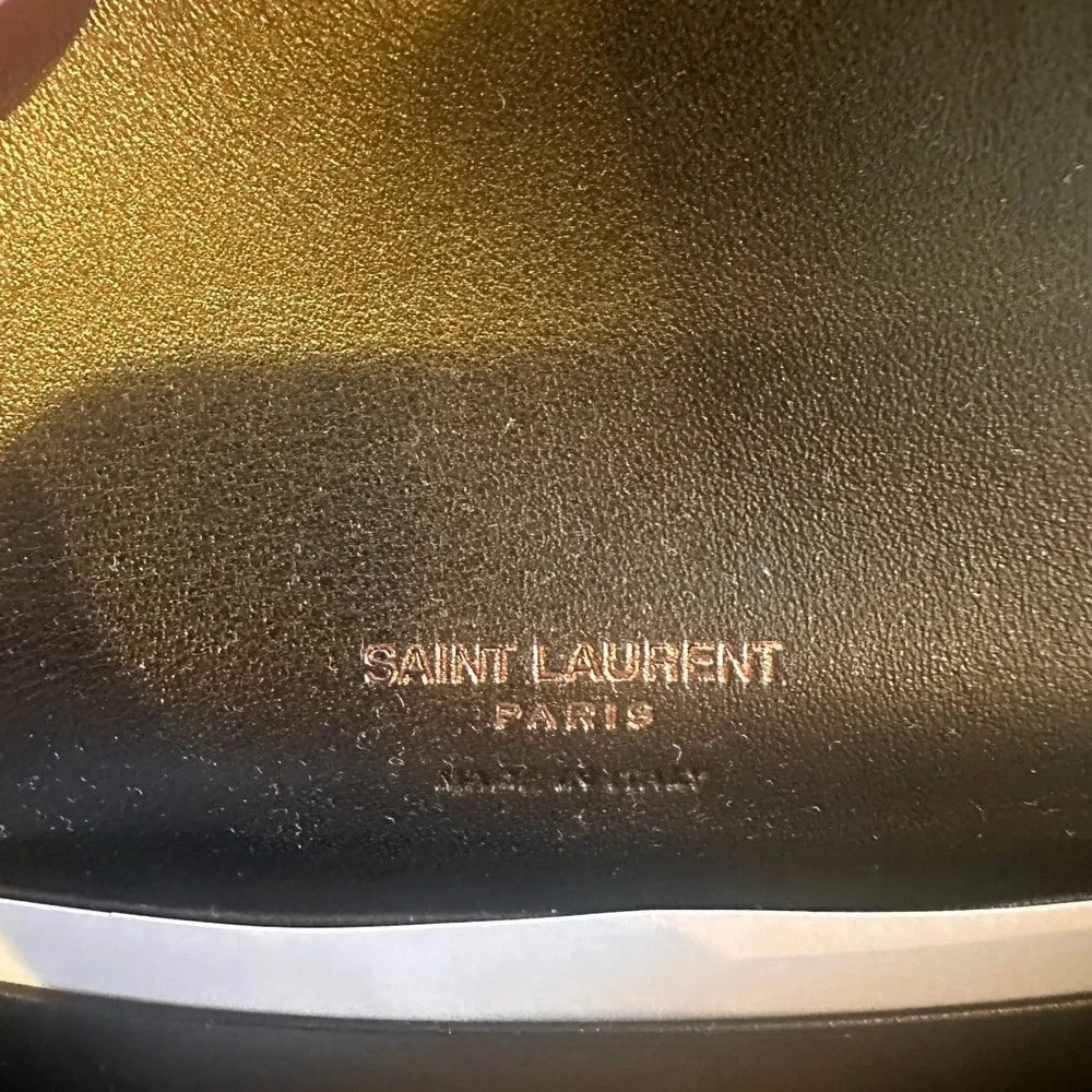 💥💥💥SOLD💥💥💥YSL wallet - Picture 9 of 13